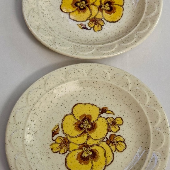 Vintage Style Yellow Floral Bread & Butter Plates - Set of 4, Great Condition - Picture 6 of 16